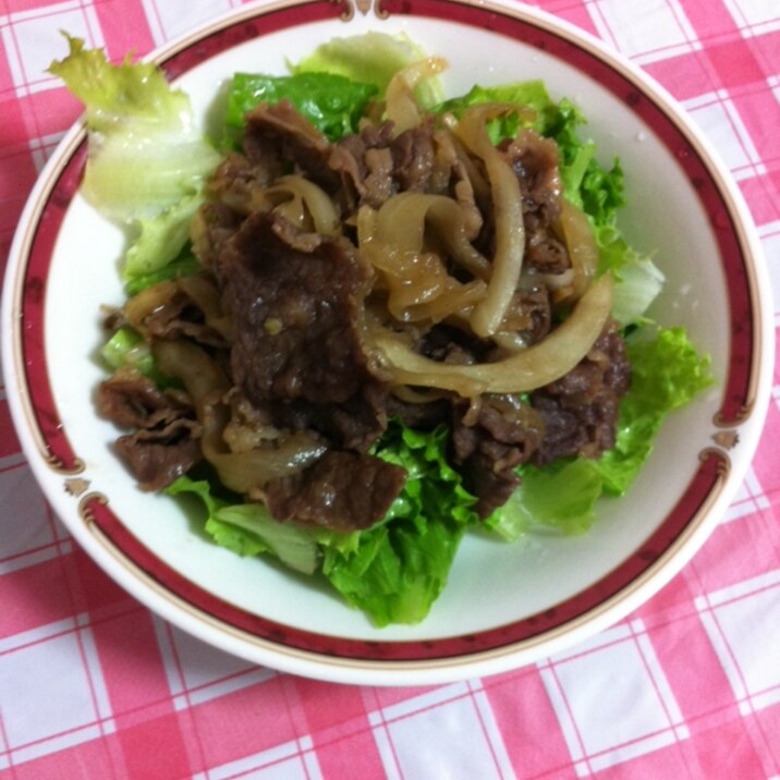 ガッツリ食べたいときは♬ラム肉＆たまねぎの炒め物